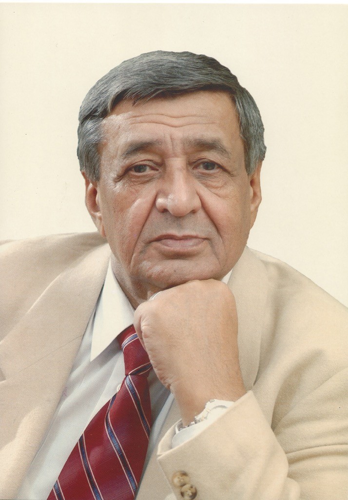 عارف ملیک‌اف؛ آهنگساز عشق و افسانه