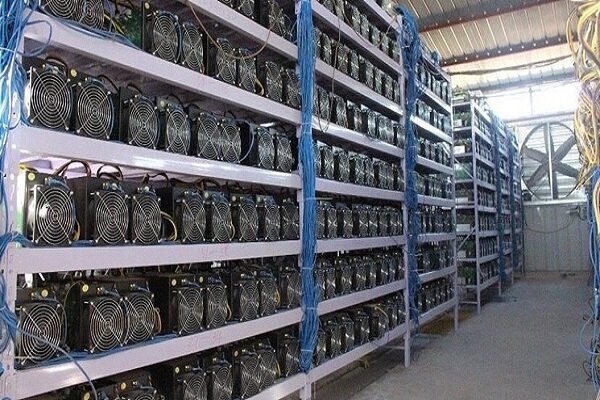 توقیف ۳۵ دستگاه استخراج رمزارز در تبریز